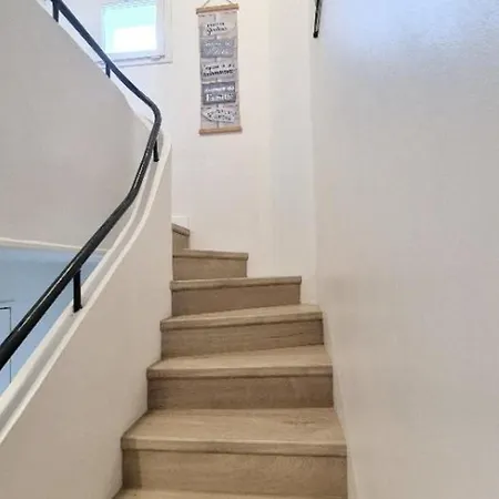 Maison Spacieuse, Proche - 7 Pers. - Fr-1-879-13 *